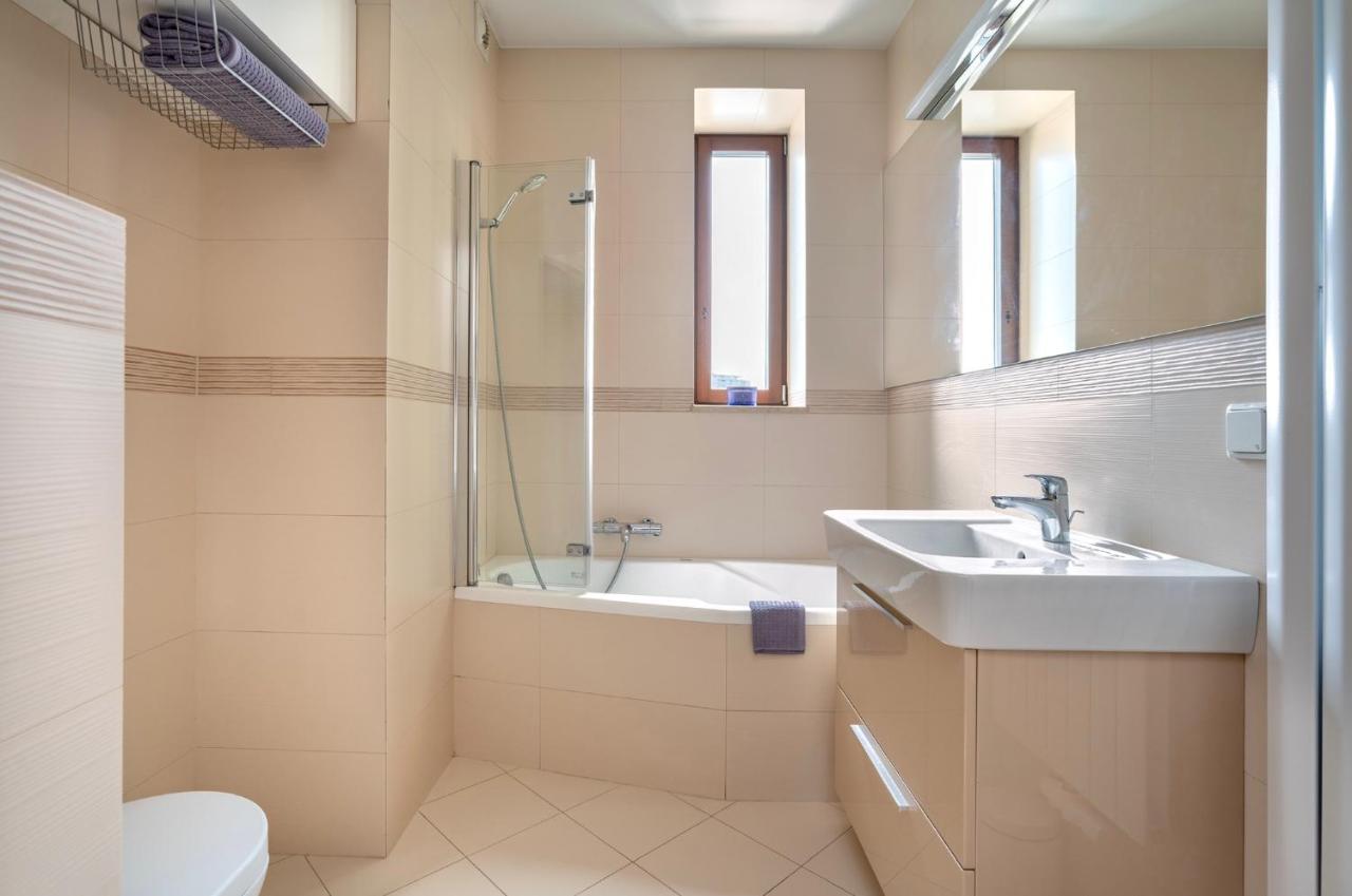 Sea Towers Apartament 27- Min 2 Noce Gdynia Exteriör bild